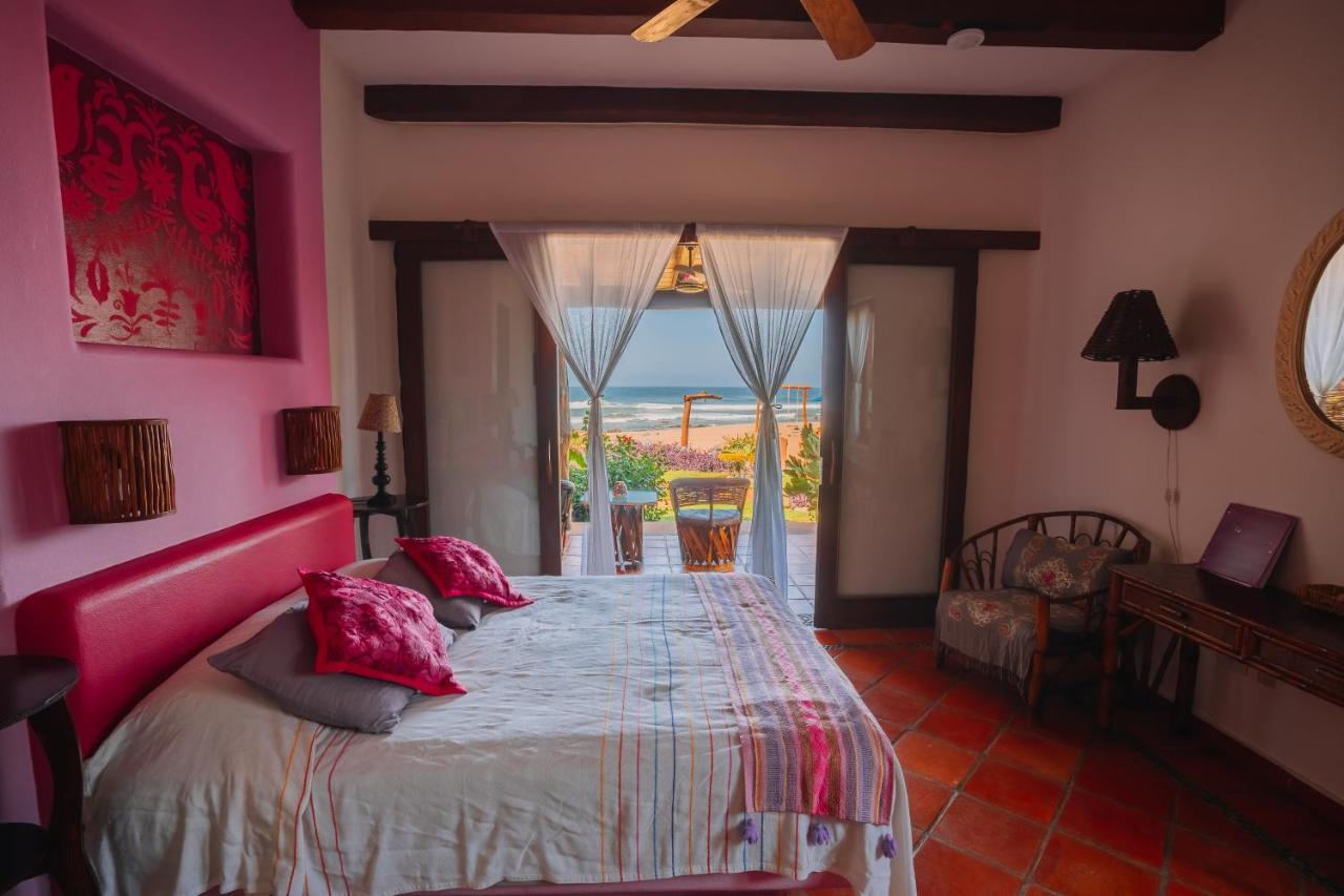 Tres Mujeres Hotel Troncones Exterior photo