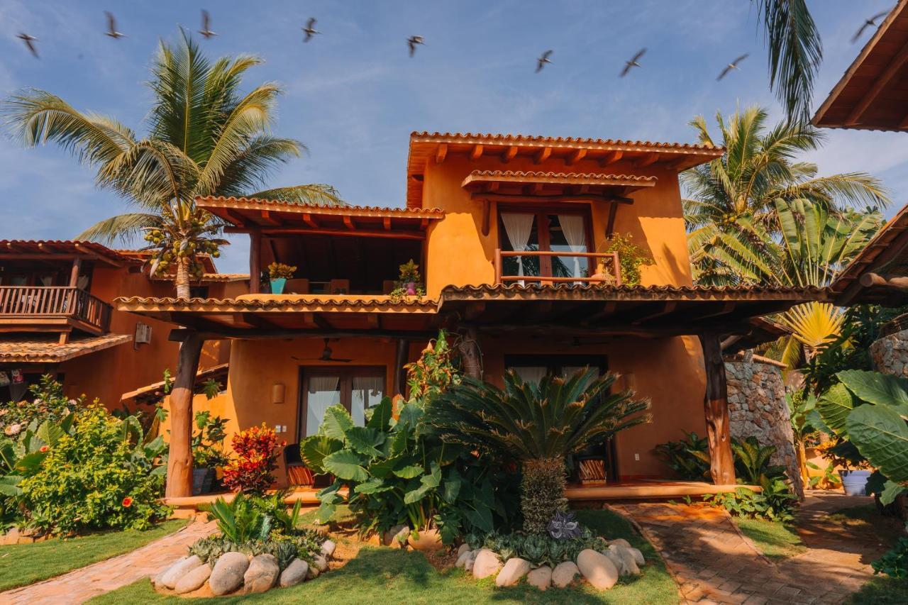 Tres Mujeres Hotel Troncones Exterior photo