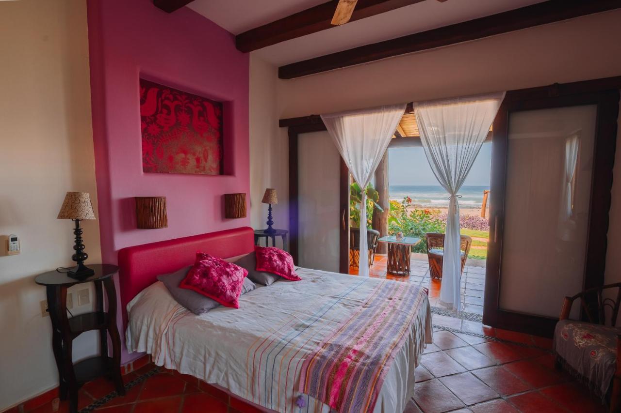 Tres Mujeres Hotel Troncones Exterior photo