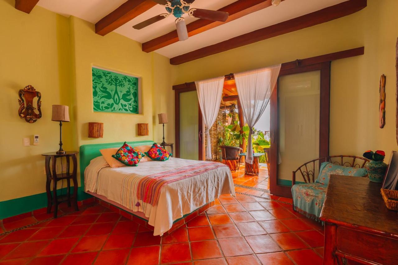 Tres Mujeres Hotel Troncones Exterior photo