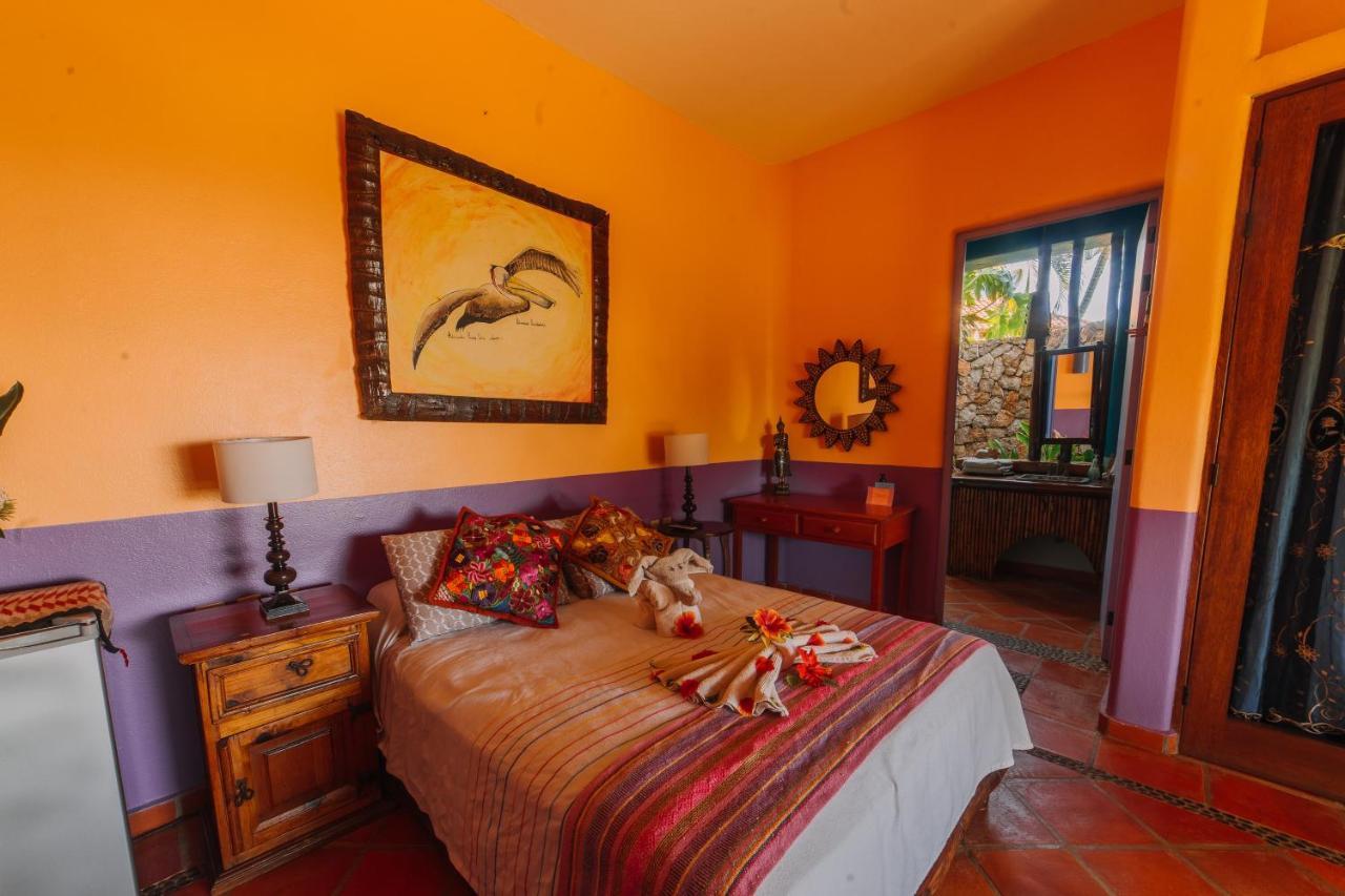 Tres Mujeres Hotel Troncones Exterior photo